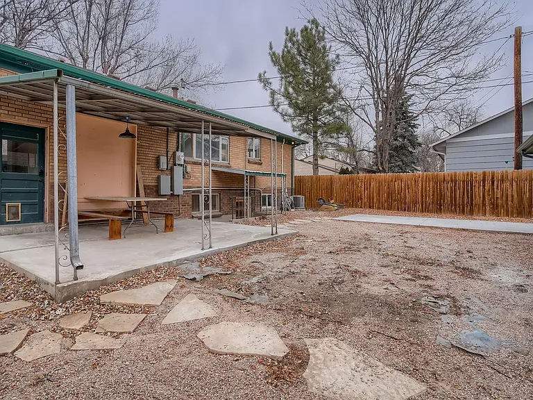 2280 Kendall St — Photo 23
