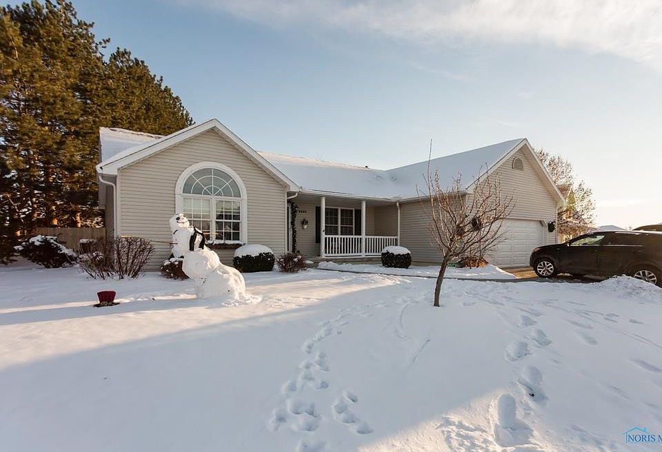 2nd image of 1401 Riverwalk Ct