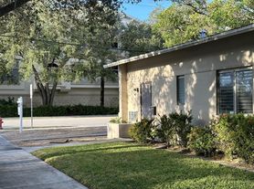 1300 E Broward Blvd, Fort Lauderdale, FL