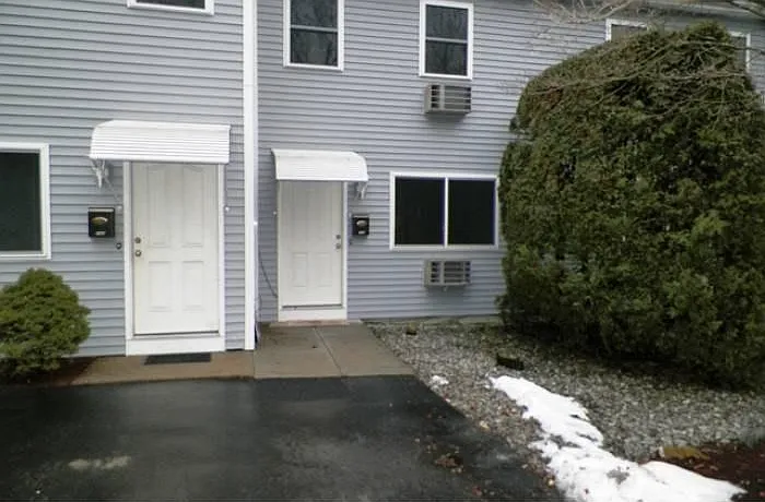 139 Hillcrest Ave — Photo 3
