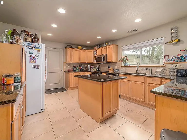 2293 Harris St #130 — Photo 7