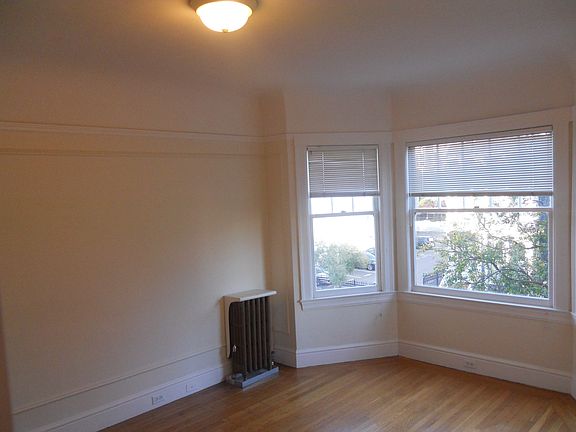 5th image of 2801 Pine St APT .6