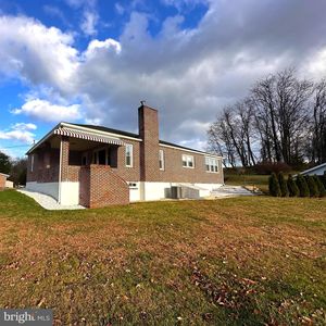 1427 Shopes Church Rd, Hummelstown, PA, 17036