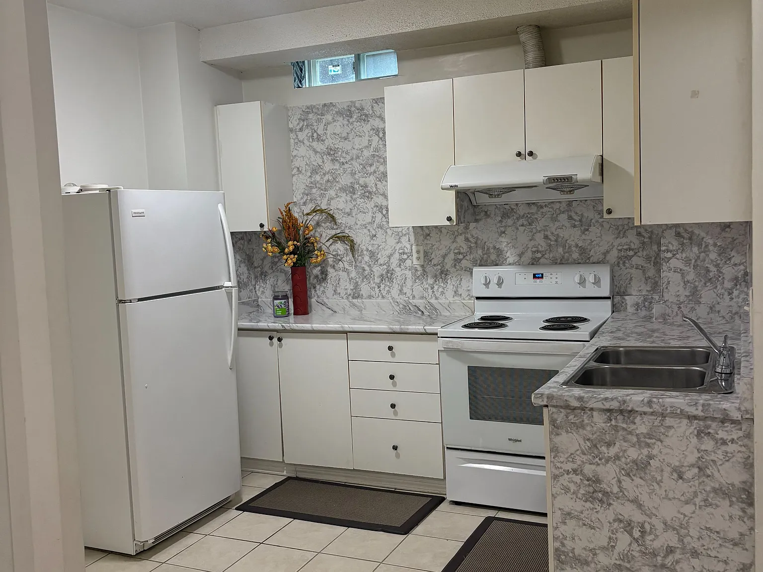 2 bed, $1,999 — Photo 4