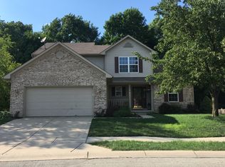 10494 Aspen Dr, Fishers, IN 46037