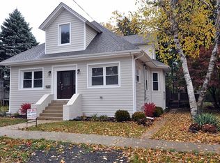 255 N Brockway St, Palatine, IL 60067