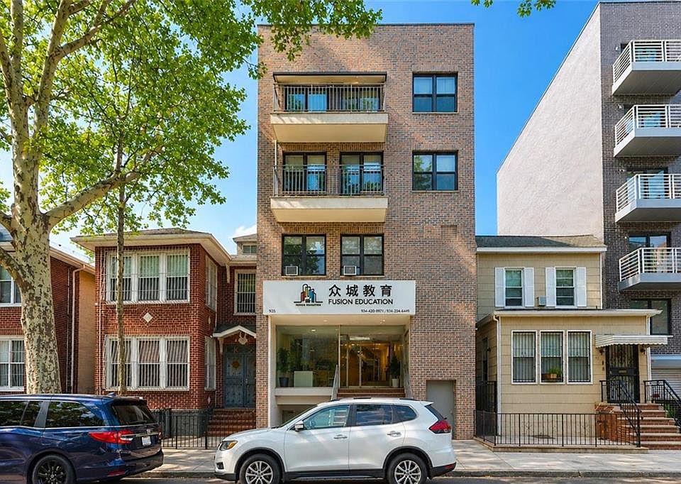 1st image of 935 57th St #2B
