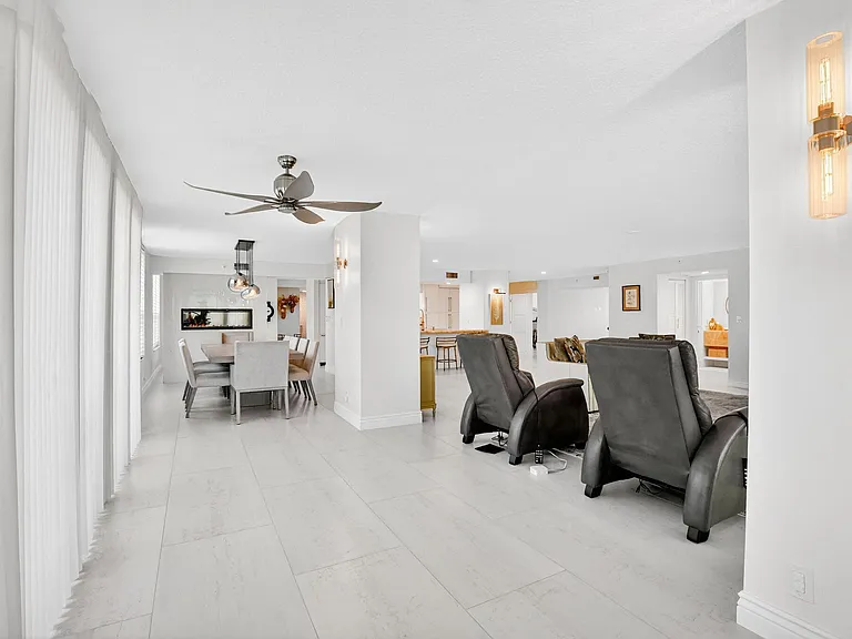 7233 Promenade Dr #101 — Photo 31