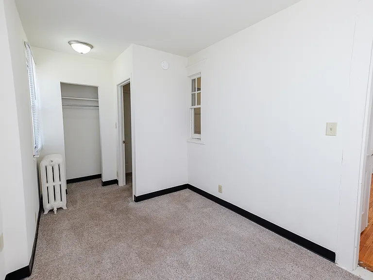 Snelling Villas — Photo 12