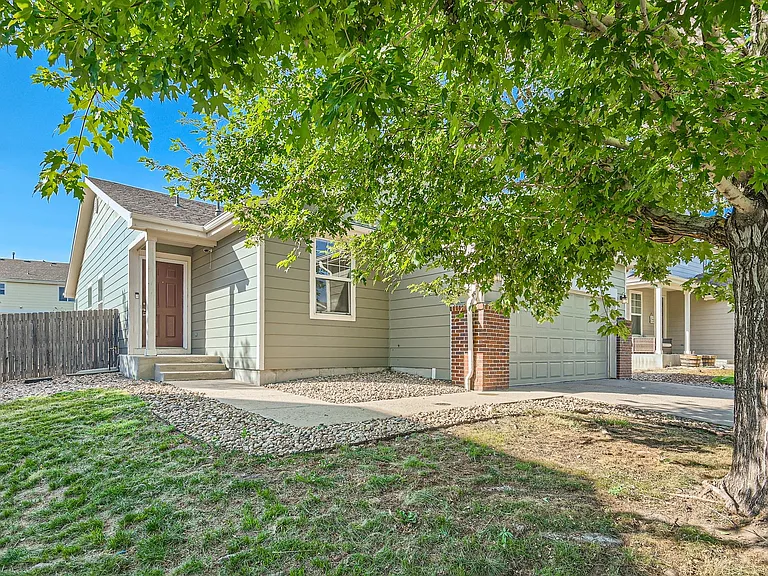 5514 Laredo St — Photo 3