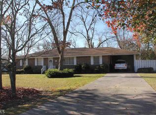 704 Perkins Mill Rd, Claxton, GA 30417