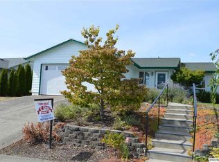 1612 SE Jonathan Ave, Dallas, OR