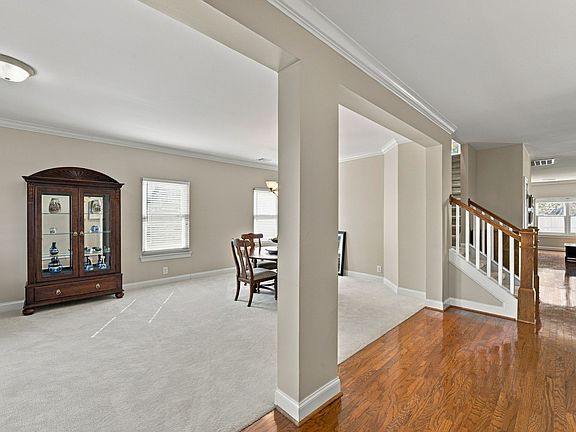 4th image of 1807 Turning Wheel Ln