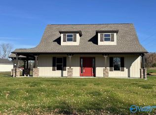 30 County Road 584, Rogersville, AL 35652