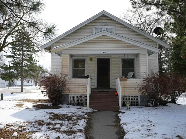 2903 9th St, Columbus, NE 68601