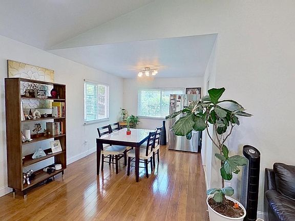 2nd image of 3030 Park Estates Way