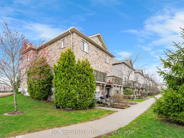 35 Mountford Dr #124, Guelph, ON N1E 0G6