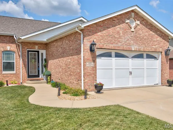 125 Warren Mnr Unit B, Highland, IL 62249