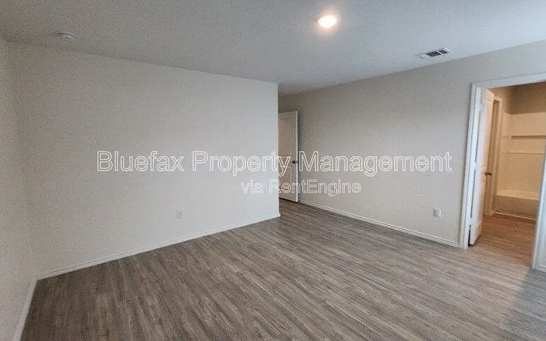 13869 Llama Pl — Photo 21