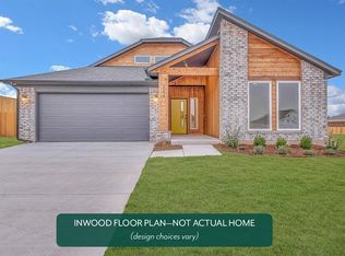 13216 SW 8th St, Yukon, OK 73099