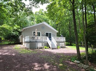 93 White Birch Dr, Jim Thorpe, PA 18229