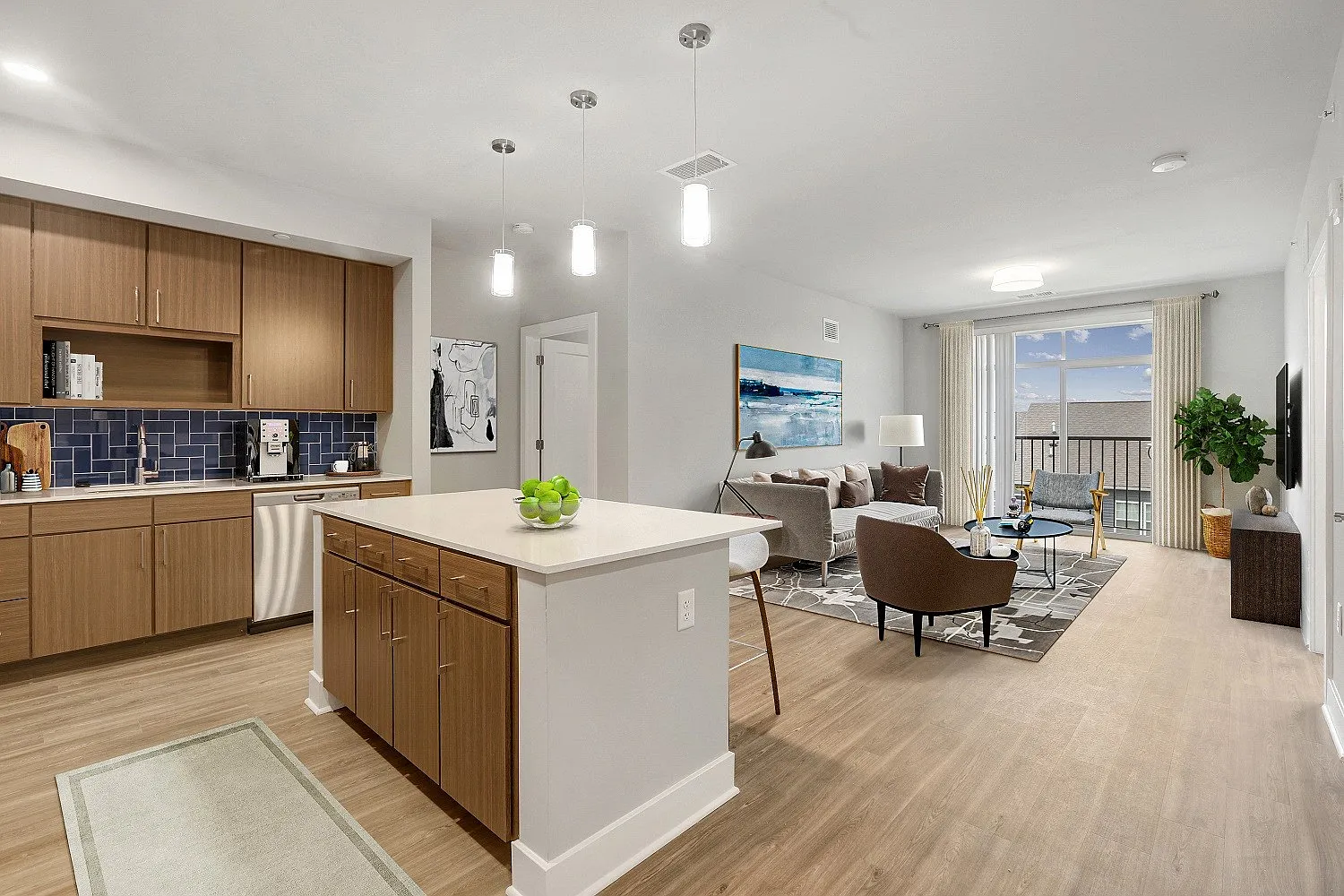 Woodmore Apartments — Photo 4