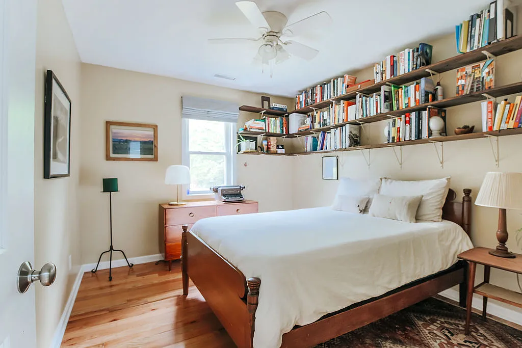 3 bed, 1396 sqft, $3,750 — Photo 3