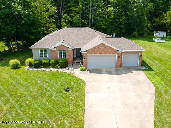 6791 W Galway Cir, Dimondale, MI 48821