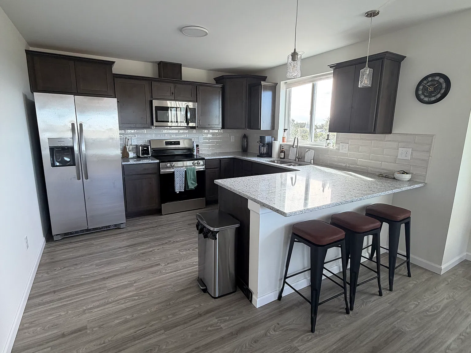 2 bed, 936 sqft, $1,975 — Photo 4