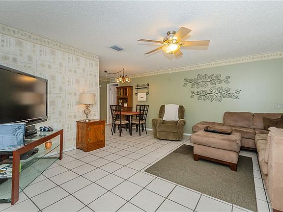 5th image of 1737 Thomas Dr