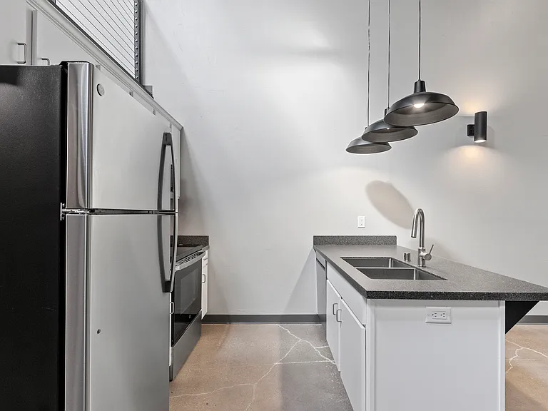 City Center Lofts — Photo 43