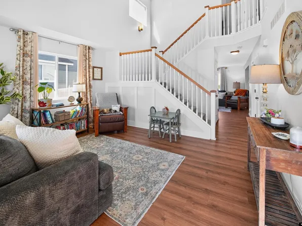 1602 Summerset Dr, Cheyenne, WY 82001