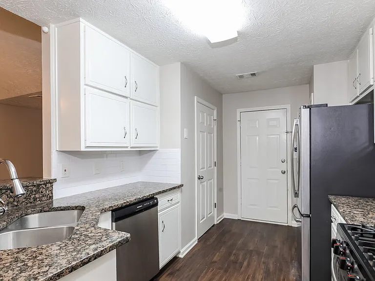 195 Northwind Dr — Photo 7