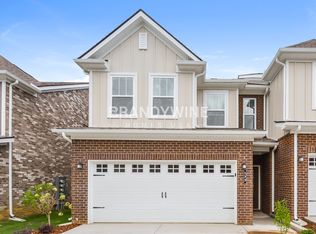 133 Rising Ln, Gallatin, TN 37066