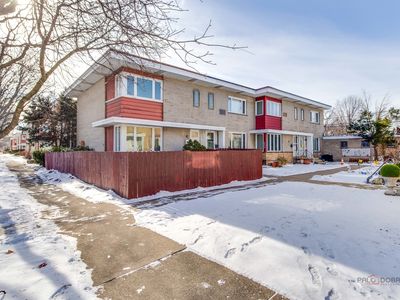 6256 N Cicero Ave, Chicago, IL, 60646