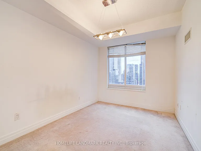 35 Balmuto St #2103 — Photo 24
