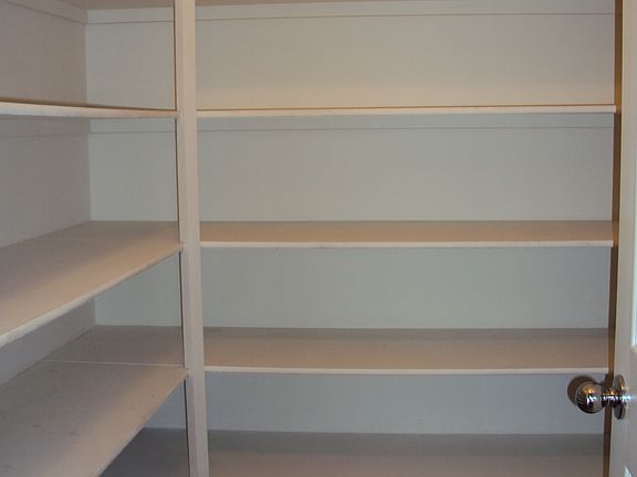 walk in pantry