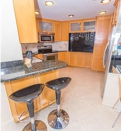 4th image of 3800 Galt Ocean Dr APT 1102