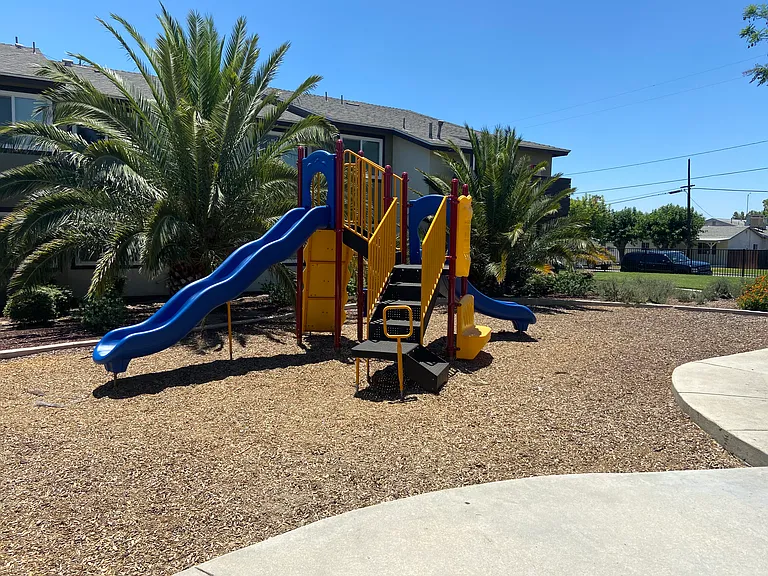 Citrus Heights — Photo 5