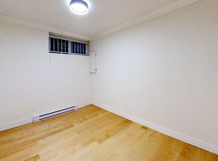 3095 E 45th Ave, Vancouver, BC V5R3C8