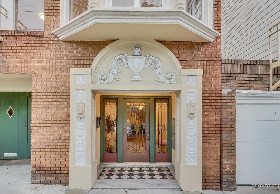 1st image of 80 7th Ave #2