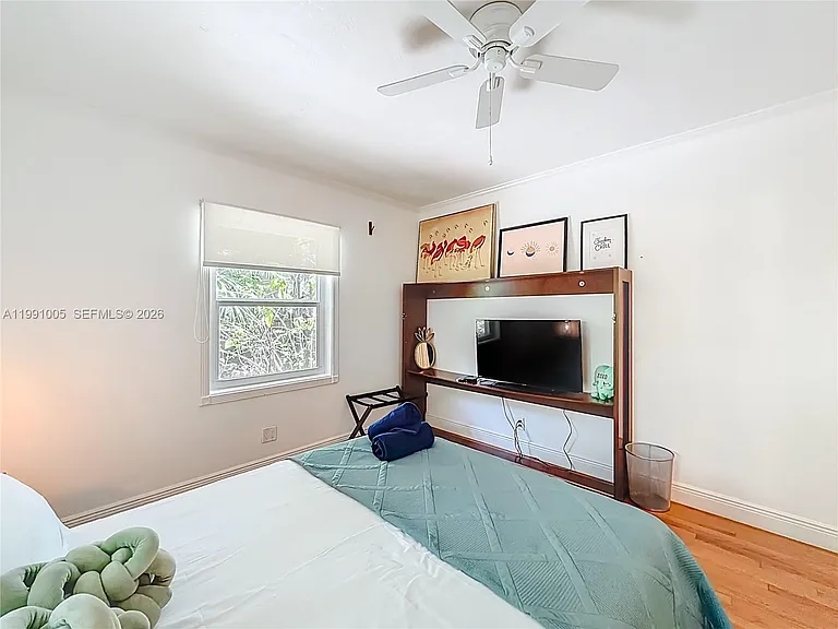 1419 NE 4th Ct — Photo 31