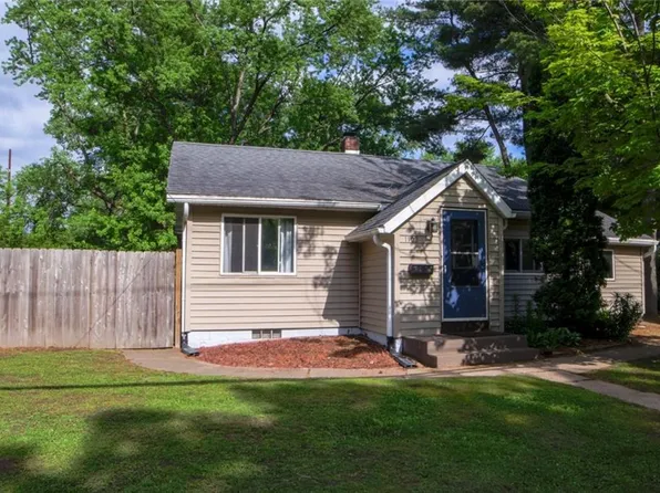 1102 Tainter Street, Menomonie, WI 54751
