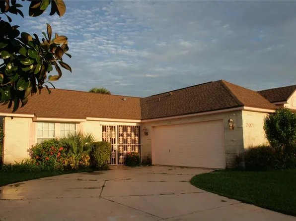 207 Fairgreen Ave, New Smyrna Beach, FL 32168
