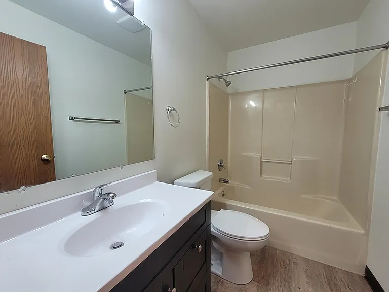 436 Sullivan St #10 — Photo 17