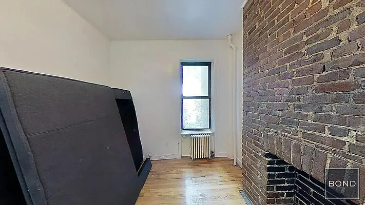 Rented by Bond New York | media 12