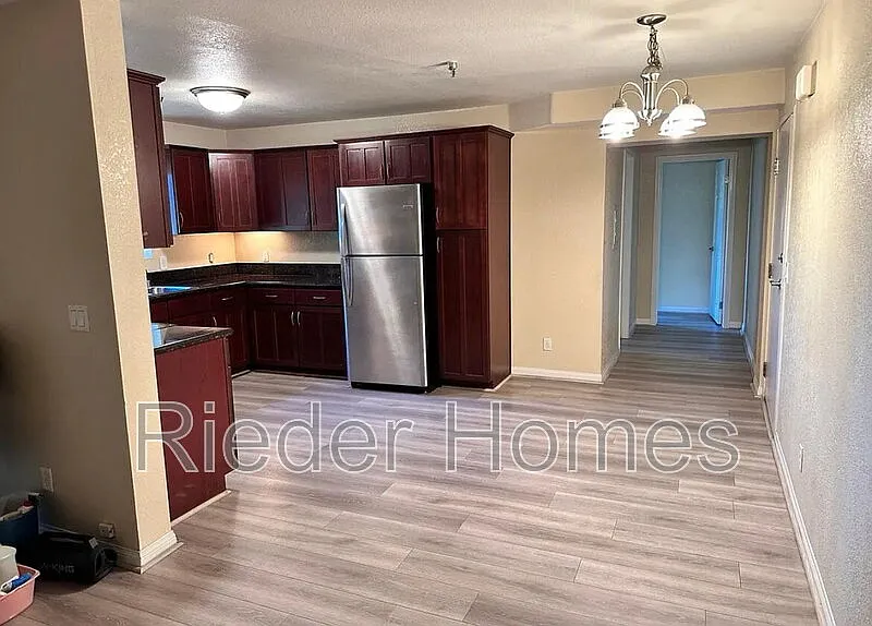 1 bed, 1.0 bath, $2,000 — Photo 2