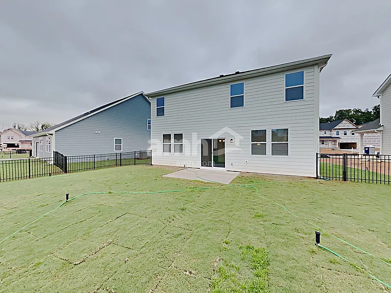2128 Laurel Village Cir — Photo 21