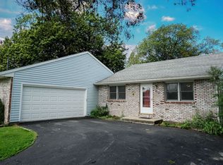 412 E Broadway St, Tolono, IL
