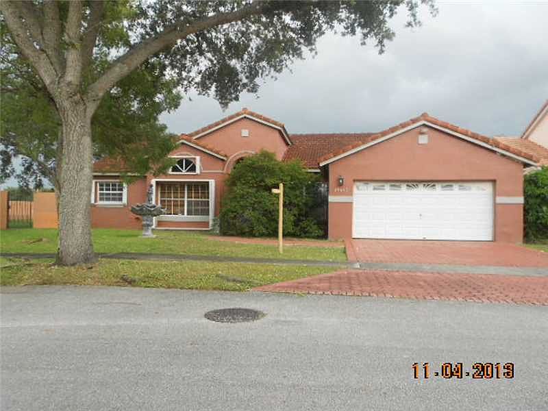 1st image of 19443 NW 87 Court Cir